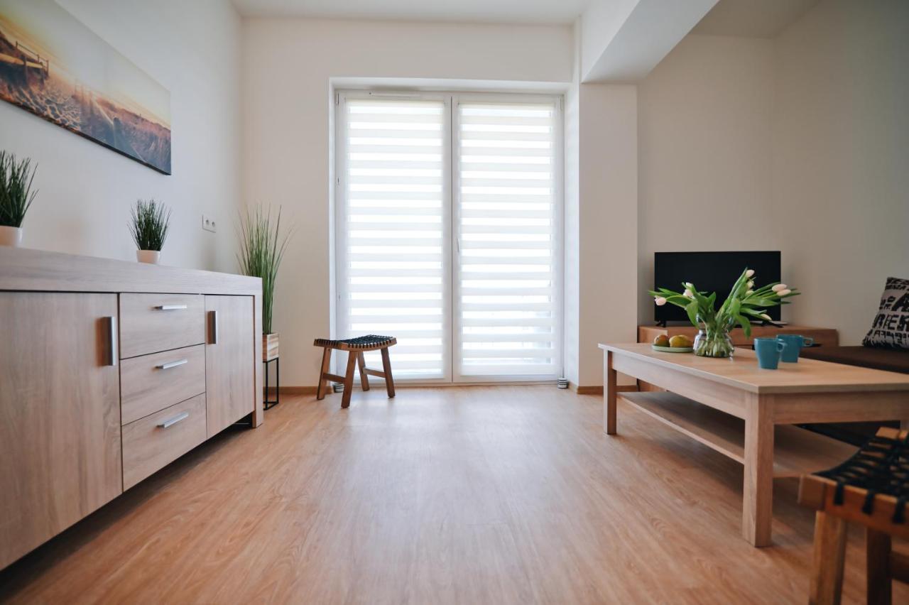 Relaksik 60 By Housine Apartment Zator Bagian luar foto